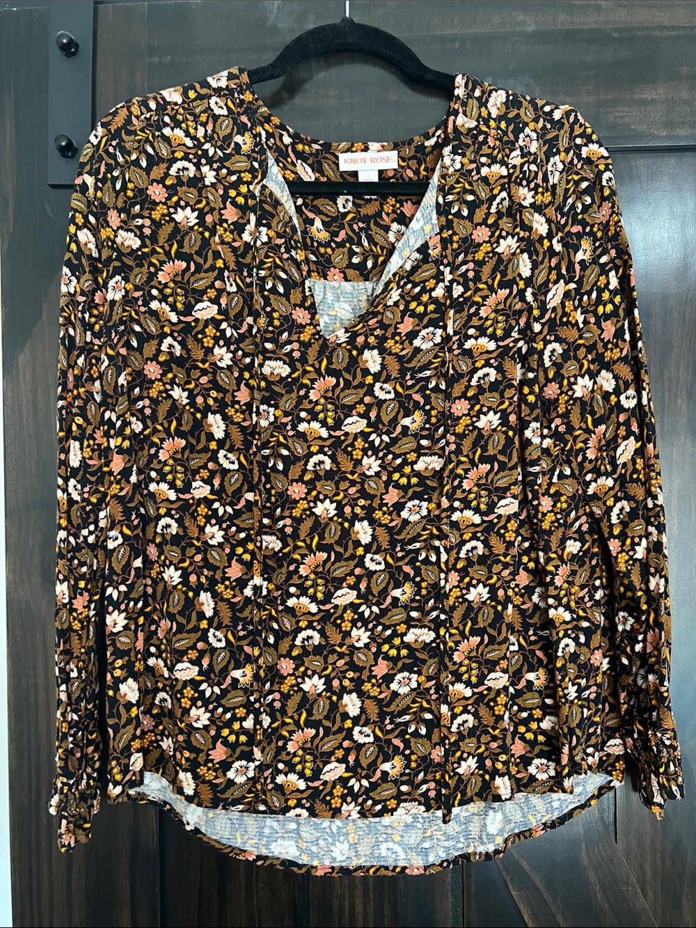 Knox Rose Black Floral V-Neck Peasant Blouse